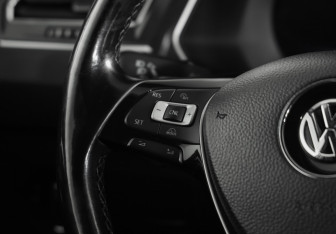 Подержанный автомобиль Volkswagen Tiguan 2018 года (12 фото)