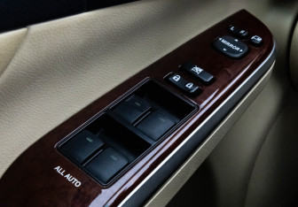 Подержанный автомобиль Toyota Camry Sedan 2014 года (17 фото)