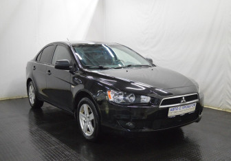 Подержанный автомобиль Mitsubishi Lancer Sedan 2008 года (3 фото)
