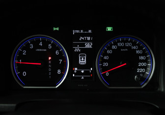 Подержанный автомобиль Honda CR-V 2008 года (12 фото)