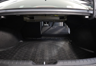 Подержанный автомобиль Hyundai Elantra Sedan 2021 года (28 фото)