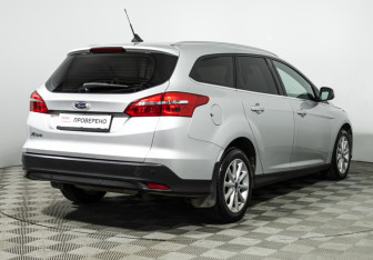 Подержанный автомобиль Ford Focus Wagon 2018 года (5 фото)