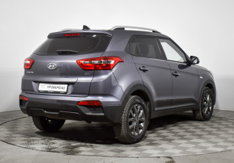 Подержанный автомобиль Hyundai Creta 2021 года (5 фото)