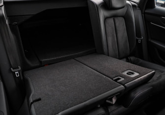 Подержанный автомобиль Audi A6 Sedan 2019 года (27 фото)