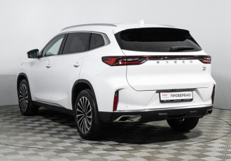 Подержанный автомобиль Exeed TXL 2022 года (7 фото)