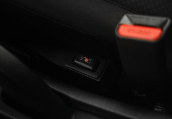 Подержанный автомобиль Mitsubishi ASX 2013 года (18 фото)