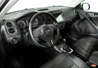 Подержанный автомобиль Volkswagen Tiguan 2013 года (11 фото)