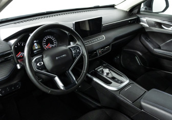 Подержанный автомобиль Haval Jolion 2024 года (11 фото)