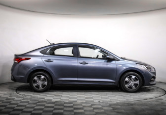 Подержанный автомобиль Hyundai Solaris Sedan 2019 года (4 фото)