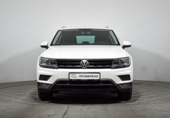 Подержанный автомобиль Volkswagen Tiguan 2017 года (2 фото)