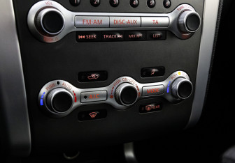 Подержанный автомобиль Nissan Murano Suv 2015 года (16 фото)