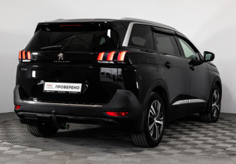 Подержанный автомобиль Peugeot 5008 Suv 2020 года (5 фото)