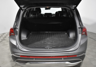 Подержанный автомобиль Hyundai Santa Fe 2021 года (23 фото)