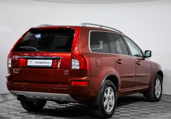 Подержанный автомобиль Volvo XC90 2013 года (5 фото)