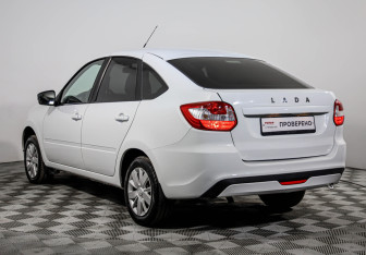 Подержанный автомобиль LADA (ВАЗ) Granta Hatchback 2022 года (7 фото)