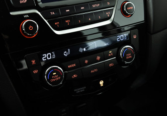 Подержанный автомобиль Nissan Qashqai 2021 года (15 фото)