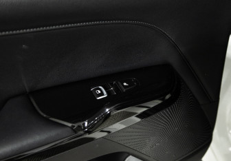 Подержанный автомобиль Kia K5 2020 года (17 фото)