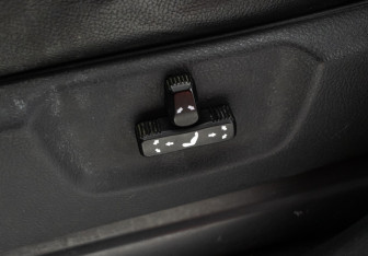 Подержанный автомобиль Kia Sorento 2008 года (17 фото)