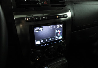 Подержанный автомобиль Hummer H3 Suv 2009 года (15 фото)