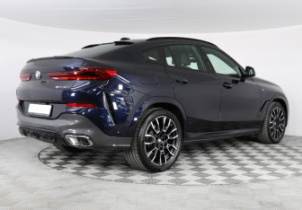 Новый BMW X6 2025 (4 фото)