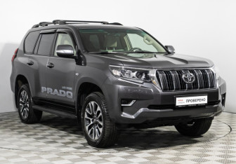 Подержанный автомобиль Toyota Land Cruiser Prado 2022 года (3 фото)