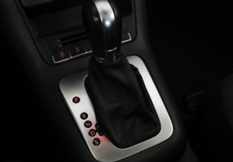 Подержанный автомобиль Volkswagen Tiguan 2014 года (18 фото)