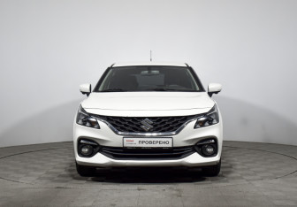 Подержанный автомобиль Suzuki Baleno Hatchback 2022 года (2 фото)