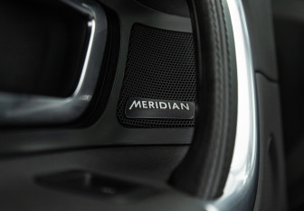 Подержанный автомобиль Land Rover Discovery Sport 2019 года (17 фото)