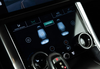 Подержанный автомобиль Land Rover Range Rover Sport 2013 года (18 фото)