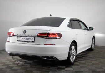 Подержанный автомобиль Volkswagen Passat Sedan 2020 года (5 фото)