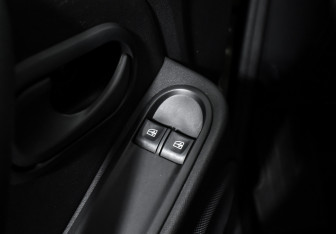 Подержанный автомобиль Renault Duster 2018 года (10 фото)