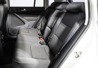 Подержанный автомобиль Volkswagen Tiguan 2013 года (11 фото)