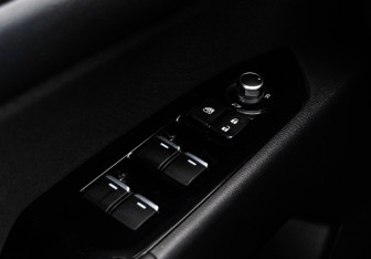 Подержанный автомобиль Mazda CX-5 2023 года (17 фото)