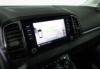 Подержанный автомобиль Skoda Karoq 2020 года (15 фото)