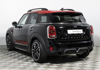Подержанный автомобиль MINI Countryman 2019 года (7 фото)