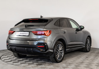 Подержанный автомобиль Audi Q3 Sportback 2020 года (5 фото)