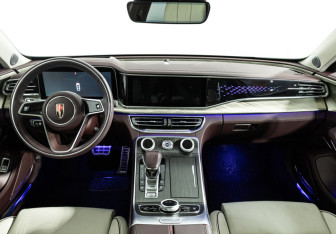 Подержанный автомобиль Hongqi H9 2023 года (12 фото)