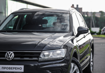 Подержанный автомобиль Volkswagen Tiguan 2018 года (2 фото)