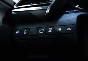 Подержанный автомобиль Toyota Camry Sedan 2021 года (26 фото)