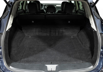 Подержанный автомобиль Nissan Murano Suv 2016 года (20 фото)