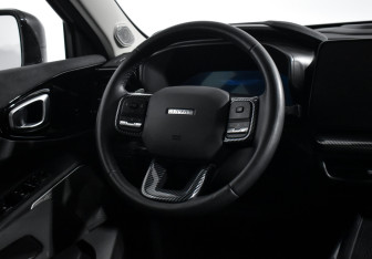 Подержанный автомобиль Haval H3 2024 года (18 фото)