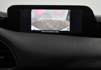 Подержанный автомобиль Mazda 3 Sedan 2020 года (17 фото)