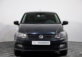 Подержанный автомобиль Volkswagen Polo Sedan 2017 года (2 фото)