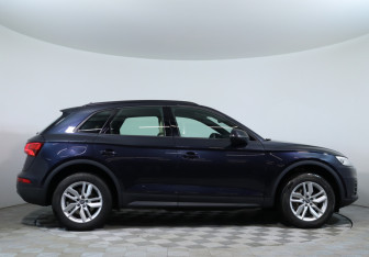 Подержанный автомобиль Audi Q5 2019 года (4 фото)