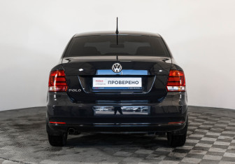Подержанный автомобиль Volkswagen Polo Sedan 2016 года (6 фото)