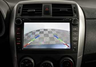 Подержанный автомобиль Toyota Corolla Sedan 2011 года (18 фото)