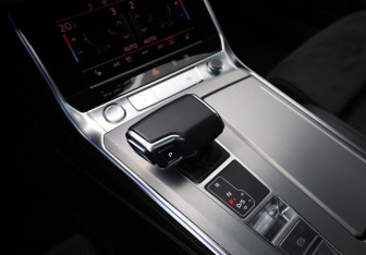 Подержанный автомобиль Audi A7 2018 года (21 фото)