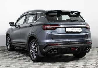 Подержанный автомобиль Geely Coolray 2021 года (7 фото)