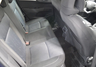 Подержанный автомобиль Citroen C4 Hatchback 2012 года (13 фото)