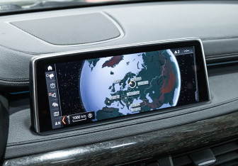 Подержанный автомобиль BMW X6 2019 года (25 фото)